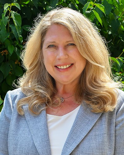 Debbie M. Edelen ’92 Director of Class Services