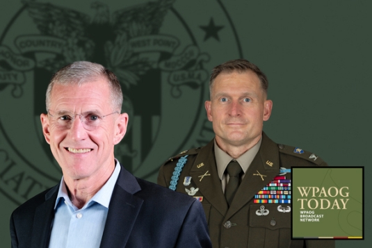 GEN (R) Stanley McChrystal ’76 and COL Mike Kloepper ’97