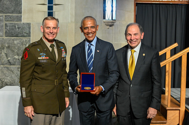 President Obama Receives 2024 Sylvanus Thayer Award